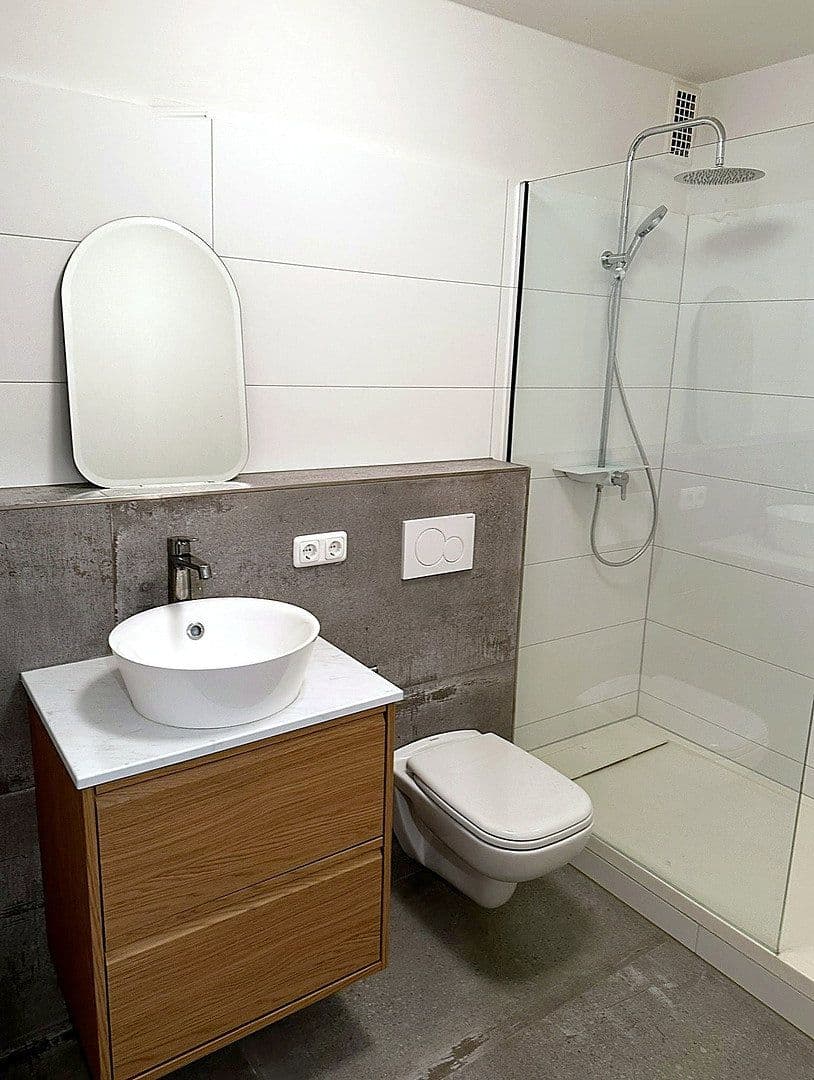 Pronájem bytu 3+1 72 m², Travemünder Allee 32, Lübeck, Šlesvicko-Holštýnsko Pronájem bytu 3+1 72 m², Travemünder Allee 32, Lübeck, Šlesvicko-Holštýnsko