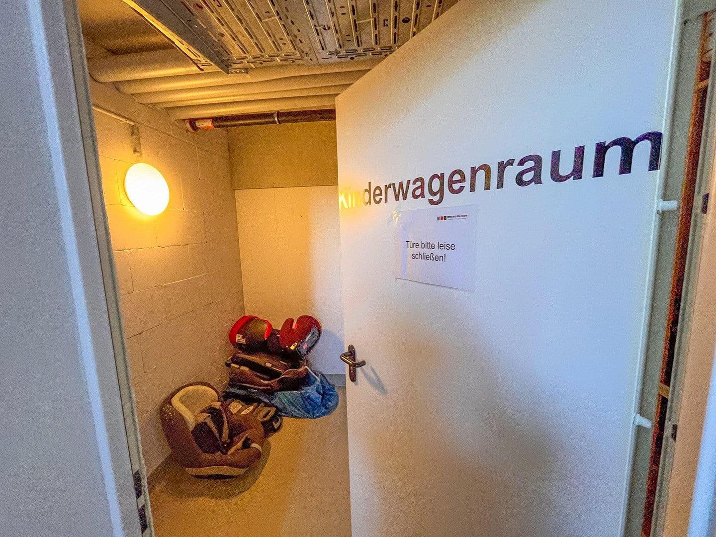 Prodej bytu 2+1 59 m², Ulmerstr. 260, Stuttgart-Wangen, Bádensko-Württembersko Prodej bytu 2+1 59 m², Ulmerstr. 260, Stuttgart-Wangen, Bádensko-Württembersko