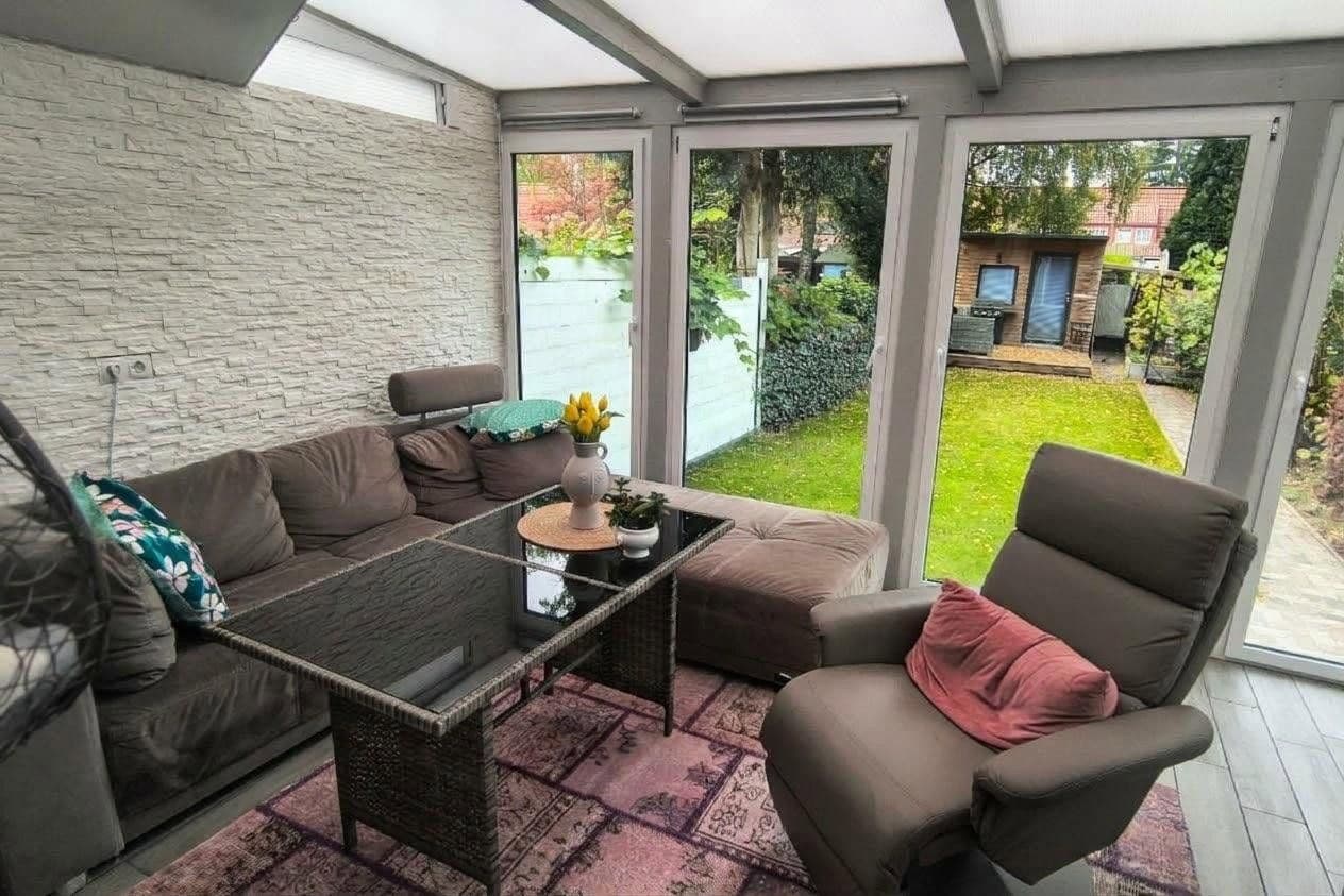 Prodej domu 88 m², pozemek 345 m², Hamburg, Hamburg Prodej domu 88 m², pozemek 345 m², Hamburg, Hamburg