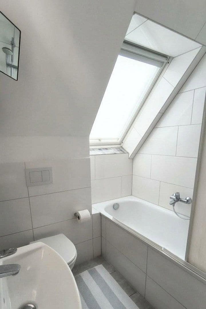 Prodej domu 88 m², pozemek 345 m², Hamburg, Hamburg Prodej domu 88 m², pozemek 345 m², Hamburg, Hamburg