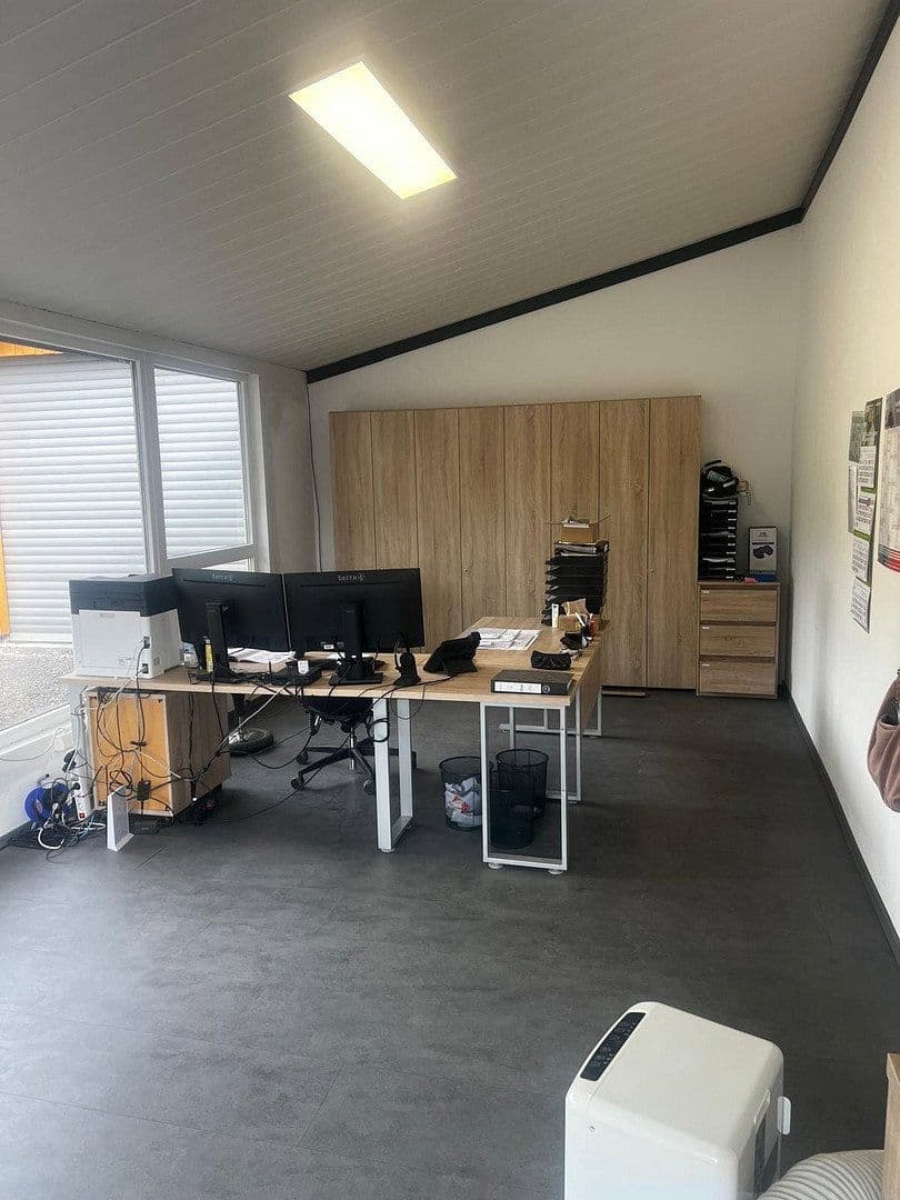Pronájem nebytového prostoru 3.000 m², Klutestraße 1, Hamm, Severní Porýní-Vestfálsko Pronájem nebytového prostoru 3.000 m², Klutestraße 1, Hamm, Severní Porýní-Vestfálsko
