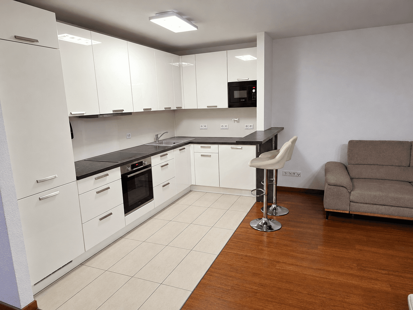 Prodej bytu 4+1 91 m², Frankfurt am Main, Hessen Prodej bytu 4+1 91 m², Frankfurt am Main, Hessen