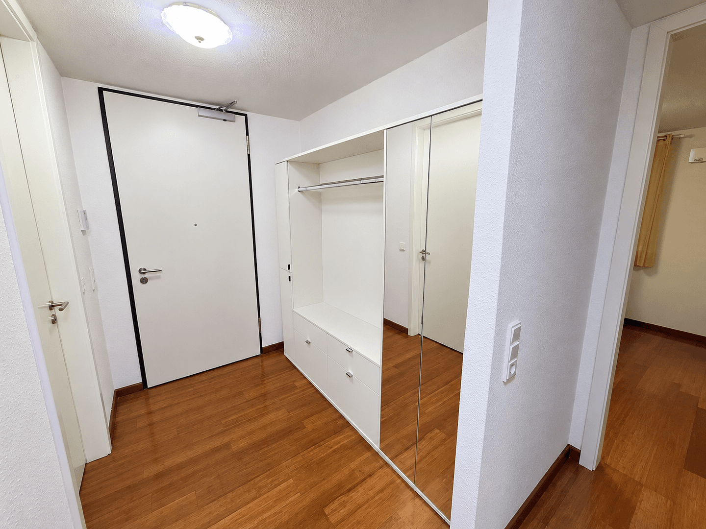 Prodej bytu 4+1 91 m², Frankfurt am Main, Hessen Prodej bytu 4+1 91 m², Frankfurt am Main, Hessen