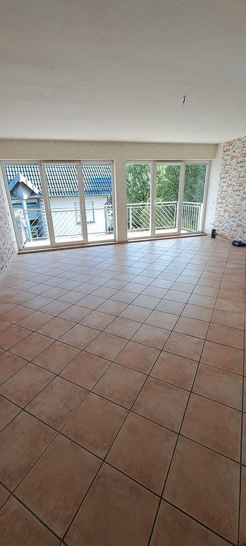 Pronájem bytu 3+1 92 m², Beselich, Hessen Pronájem bytu 3+1 92 m², Beselich, Hessen