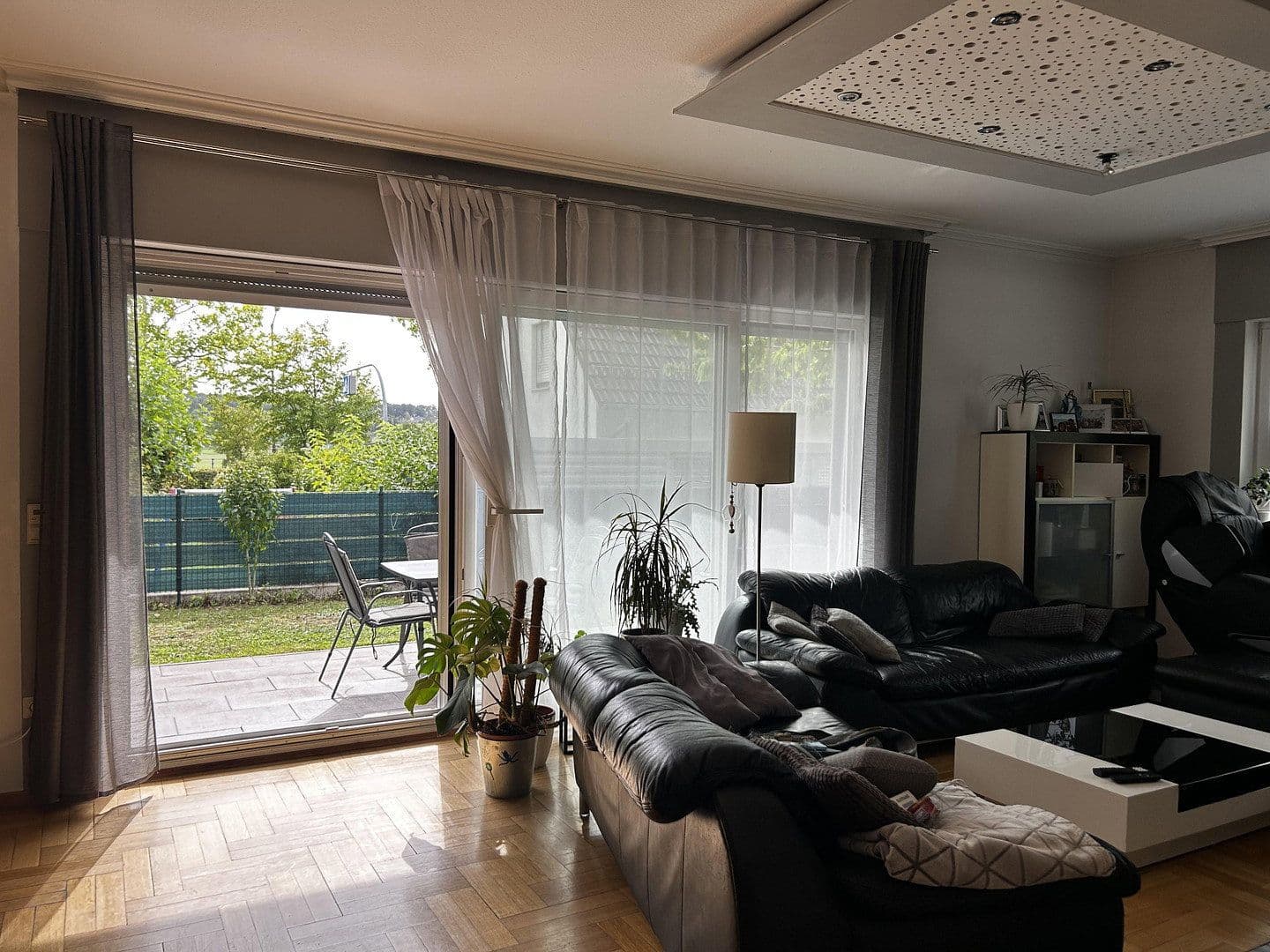 Prodej domu 375 m², pozemek 1.100 m², Oberasbach, Bavorsko Prodej domu 375 m², pozemek 1.100 m², Oberasbach, Bavorsko