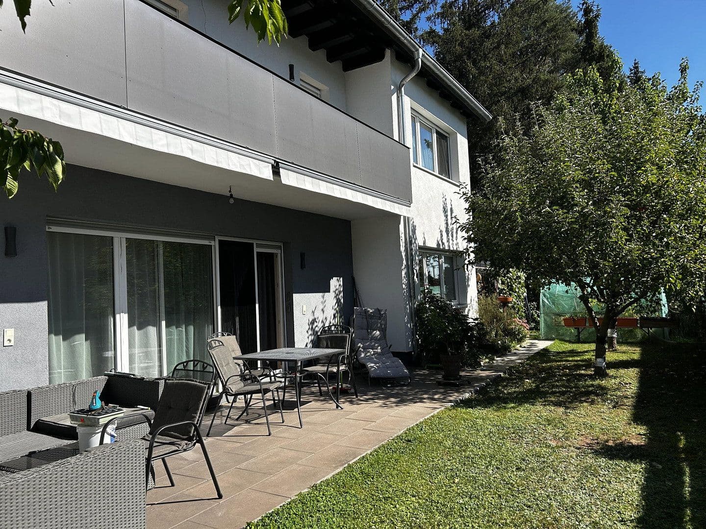 Prodej domu 375 m², pozemek 1.100 m², Oberasbach, Bavorsko Prodej domu 375 m², pozemek 1.100 m², Oberasbach, Bavorsko