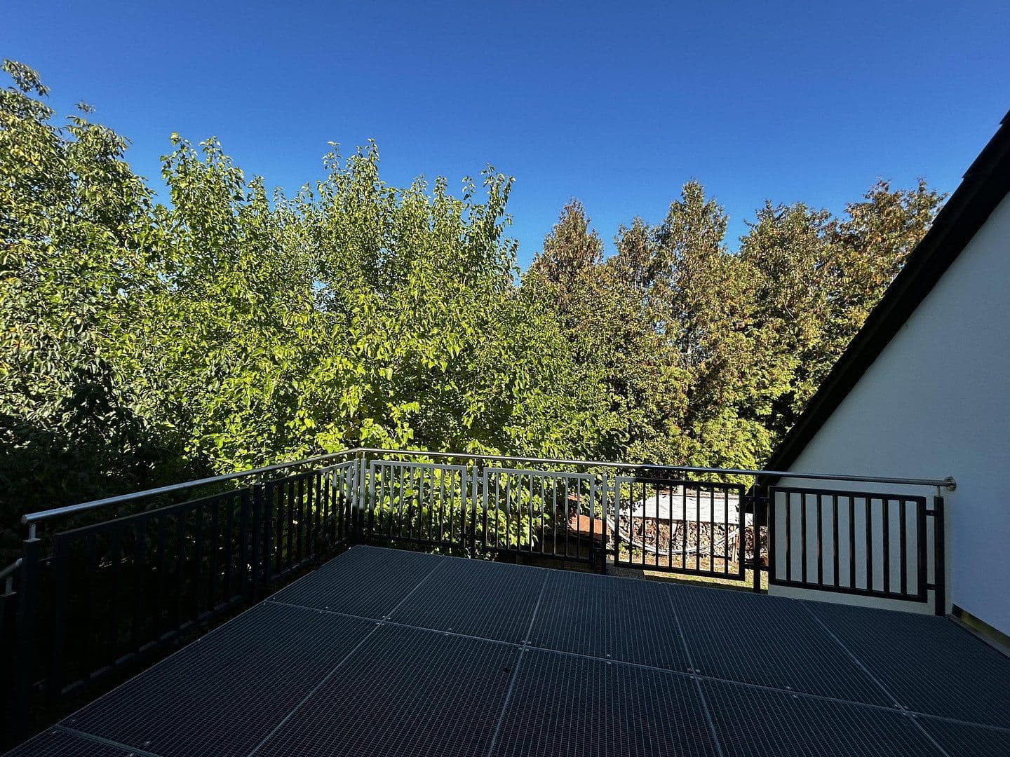 Prodej domu 375 m², pozemek 1.100 m², Oberasbach, Bavorsko Prodej domu 375 m², pozemek 1.100 m², Oberasbach, Bavorsko