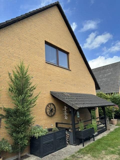 Prodej domu 180 m², pozemek 579 m², Gifhorn, Dolní Sasko Prodej domu 180 m², pozemek 579 m², Gifhorn, Dolní Sasko