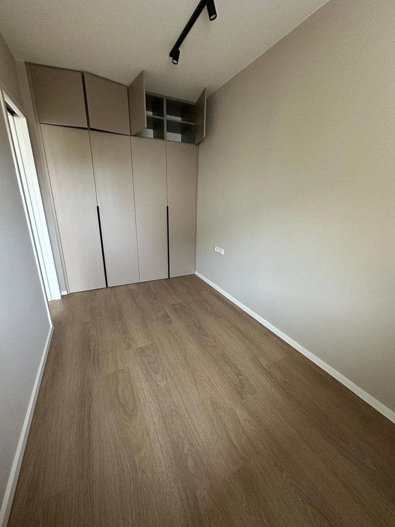 Pronájem bytu 2+1 50 m², Gotha-Allee 36, Berlin, Berlín Pronájem bytu 2+1 50 m², Gotha-Allee 36, Berlin, Berlín