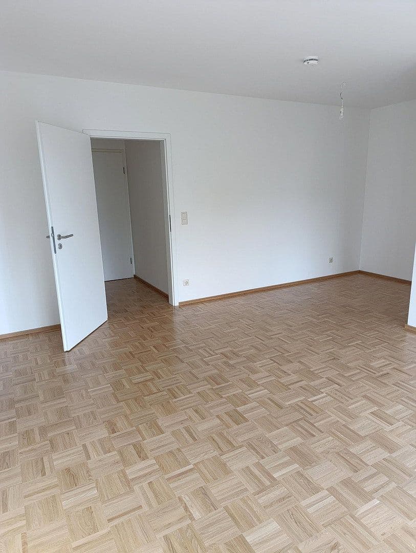 Pronájem bytu 2+1 49 m², Ingolstadt, Bavorsko Pronájem bytu 2+1 49 m², Ingolstadt, Bavorsko