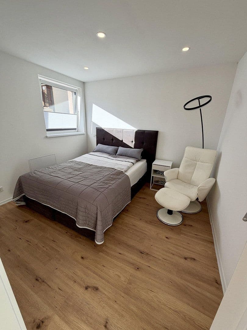Prodej domu 135 m², pozemek 89 m², Igensdorf, Bavorsko Prodej domu 135 m², pozemek 89 m², Igensdorf, Bavorsko