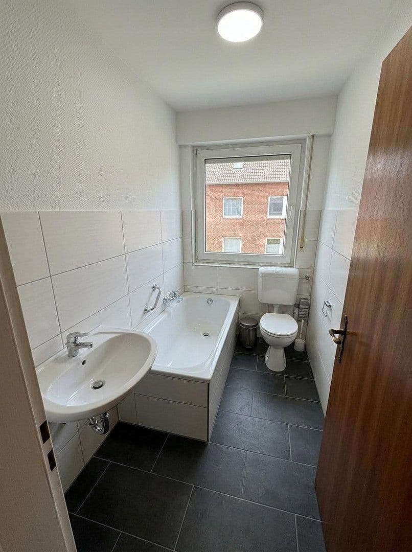 Pronájem bytu 2+1 59 m², Erikaweg 10, Dortmund, Severní Porýní-Vestfálsko Pronájem bytu 2+1 59 m², Erikaweg 10, Dortmund, Severní Porýní-Vestfálsko