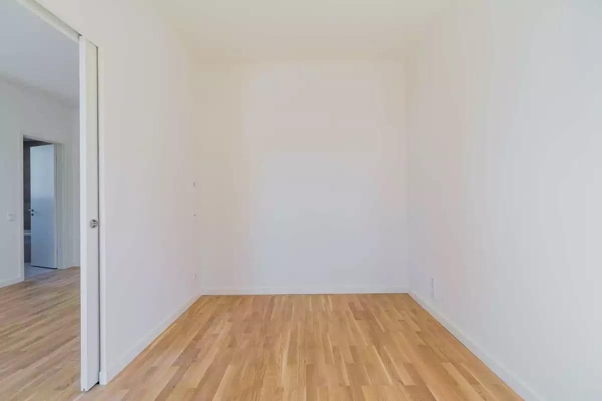 Pronájem bytu 2+1 45 m², Wilhelm-Caspar-Wegely-Platz 5, berlin, Berlín Pronájem bytu 2+1 45 m², Wilhelm-Caspar-Wegely-Platz 5, berlin, Berlín