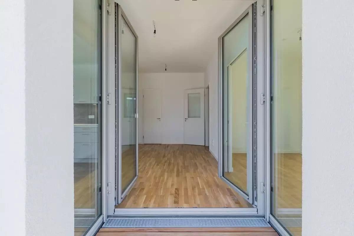 Pronájem bytu 2+1 45 m², Wilhelm-Caspar-Wegely-Platz 5, berlin, Berlín Pronájem bytu 2+1 45 m², Wilhelm-Caspar-Wegely-Platz 5, berlin, Berlín