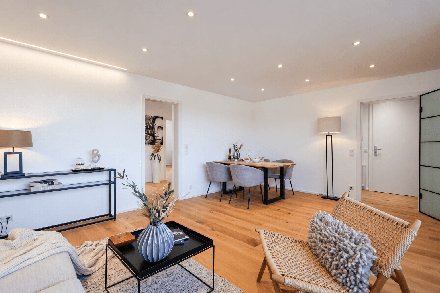 Prodej bytu 3+1 73 m², Meerbusch, Severní Porýní-Vestfálsko Prodej bytu 3+1 73 m², Meerbusch, Severní Porýní-Vestfálsko