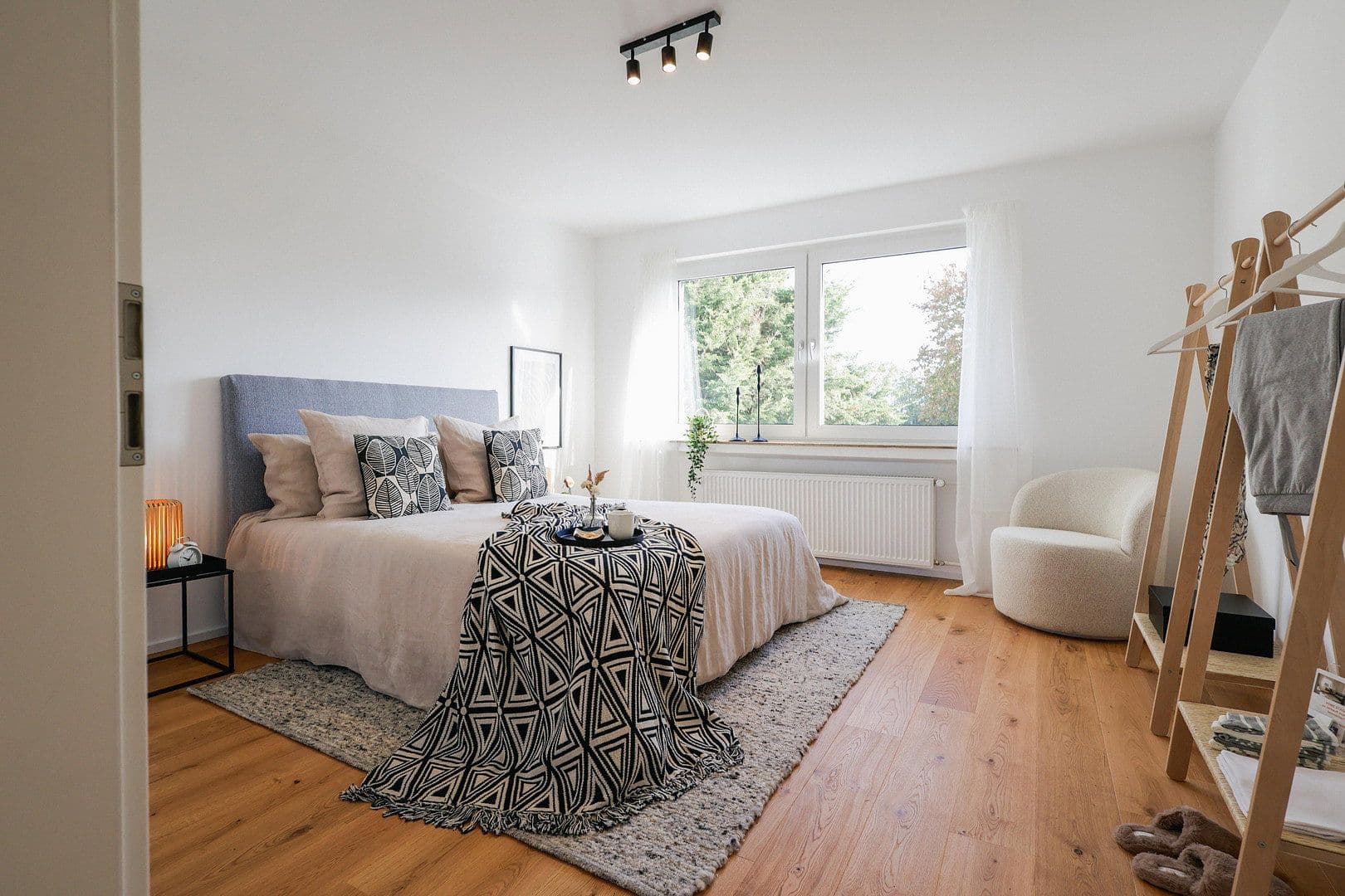 Prodej bytu 3+1 73 m², Meerbusch, Severní Porýní-Vestfálsko Prodej bytu 3+1 73 m², Meerbusch, Severní Porýní-Vestfálsko