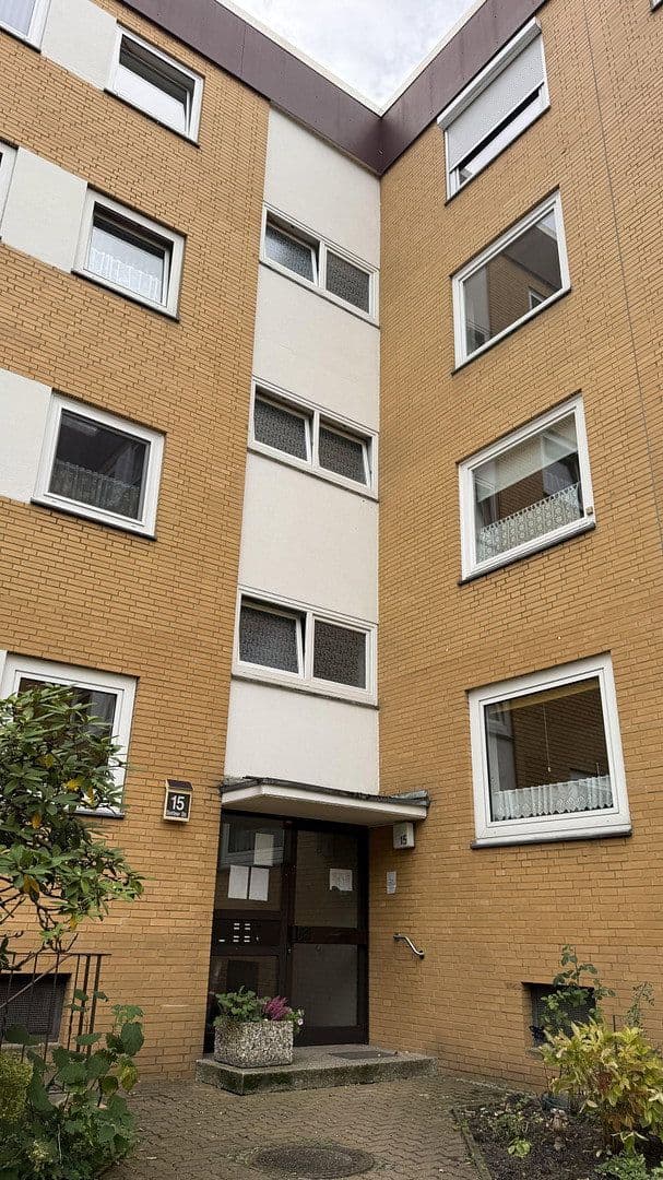 Prodej bytu 5+1 102 m², Stettiner Str. 15, Isernhagen, Dolní Sasko Prodej bytu 5+1 102 m², Stettiner Str. 15, Isernhagen, Dolní Sasko