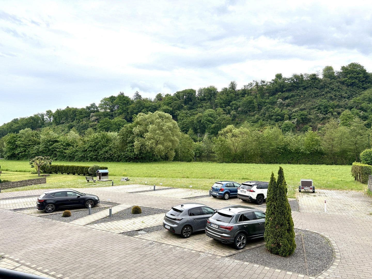 Prodej bytu 3+1 88 m², Konz, Porýní-Falc Prodej bytu 3+1 88 m², Konz, Porýní-Falc