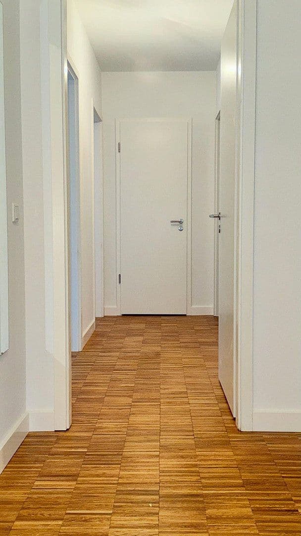 Prodej bytu 4+1 102 m², Jürgen-Töpfer-Str. 45, Hamburg, Hamburg Prodej bytu 4+1 102 m², Jürgen-Töpfer-Str. 45, Hamburg, Hamburg