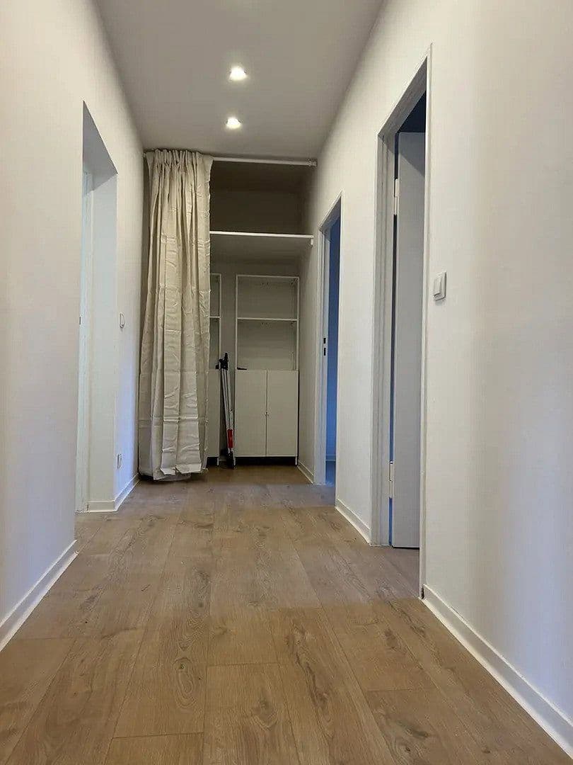 Pronájem bytu 3+1 65 m², Suderoder Straße 6A, Berlin, Berlín Pronájem bytu 3+1 65 m², Suderoder Straße 6A, Berlin, Berlín