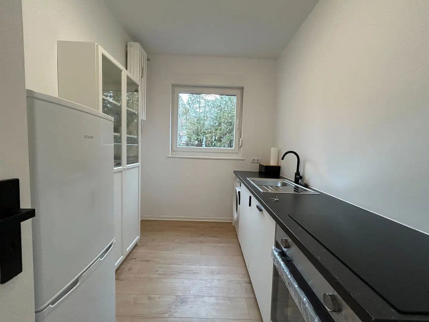 Pronájem bytu 3+1 65 m², Suderoder Straße 6A, Berlin, Berlín Pronájem bytu 3+1 65 m², Suderoder Straße 6A, Berlin, Berlín