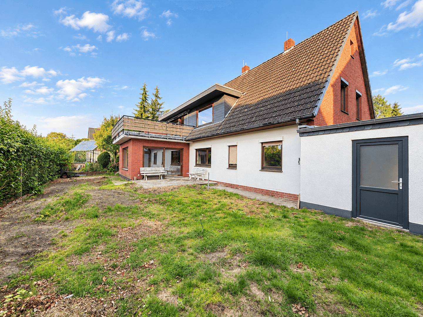 Prodej domu 204 m², pozemek 412 m², Weyhe, Dolní Sasko Prodej domu 204 m², pozemek 412 m², Weyhe, Dolní Sasko