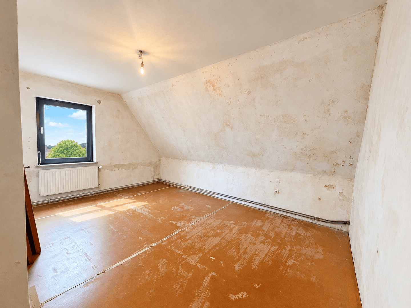 Prodej domu 204 m², pozemek 412 m², Weyhe, Dolní Sasko Prodej domu 204 m², pozemek 412 m², Weyhe, Dolní Sasko