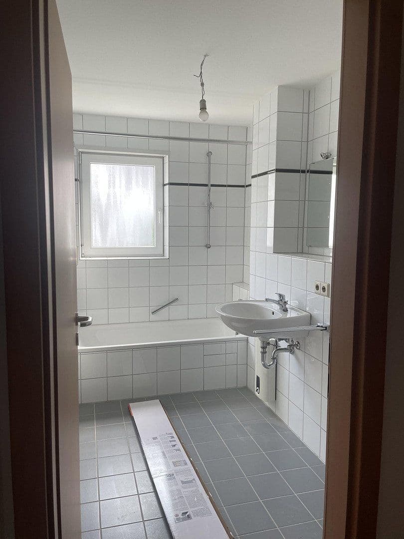 Pronájem bytu 4+1 84 m², Böblingen, Bádensko-Württembersko Pronájem bytu 4+1 84 m², Böblingen, Bádensko-Württembersko