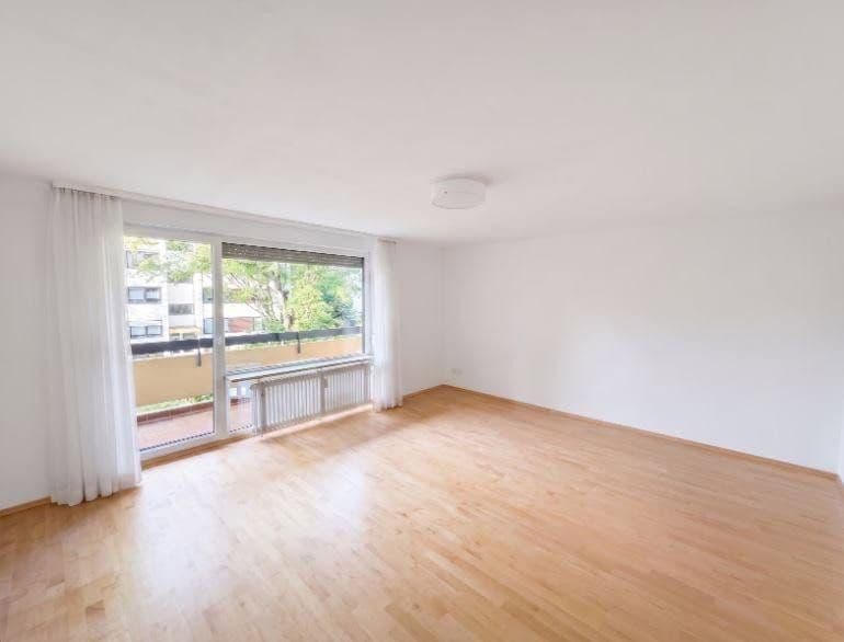 Prodej bytu 2+1 62 m², Finkenstraße 27, Gräfelfing, Bavorsko Prodej bytu 2+1 62 m², Finkenstraße 27, Gräfelfing, Bavorsko