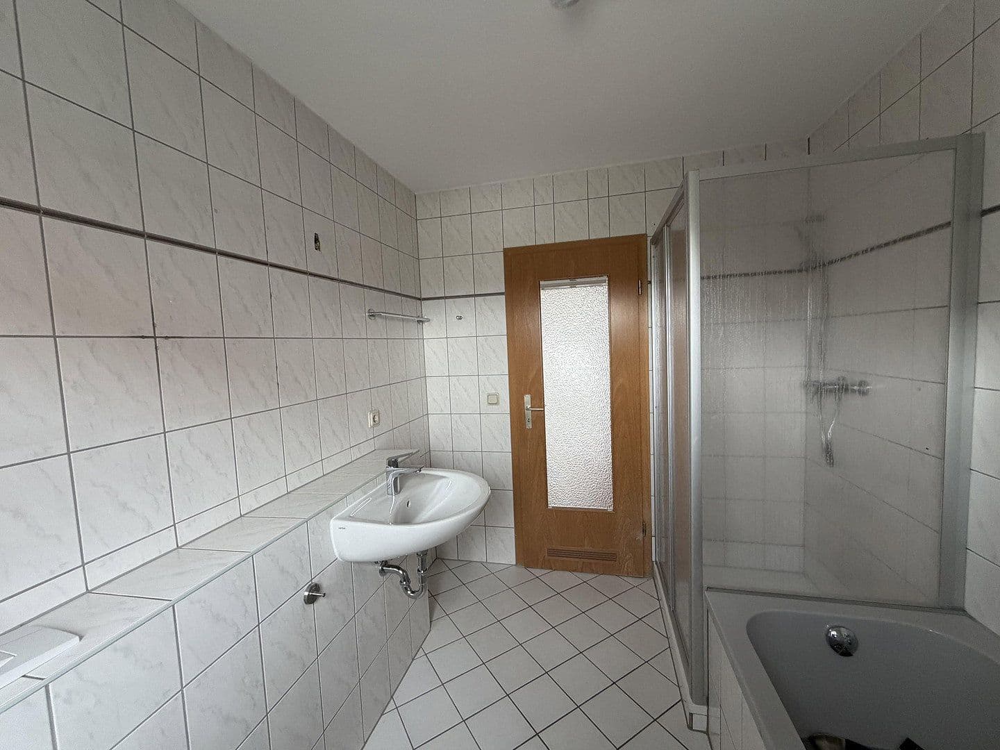 Pronájem bytu 3+1 77 m², Feldstr. 1b, Gerstungen, Durynsko Pronájem bytu 3+1 77 m², Feldstr. 1b, Gerstungen, Durynsko
