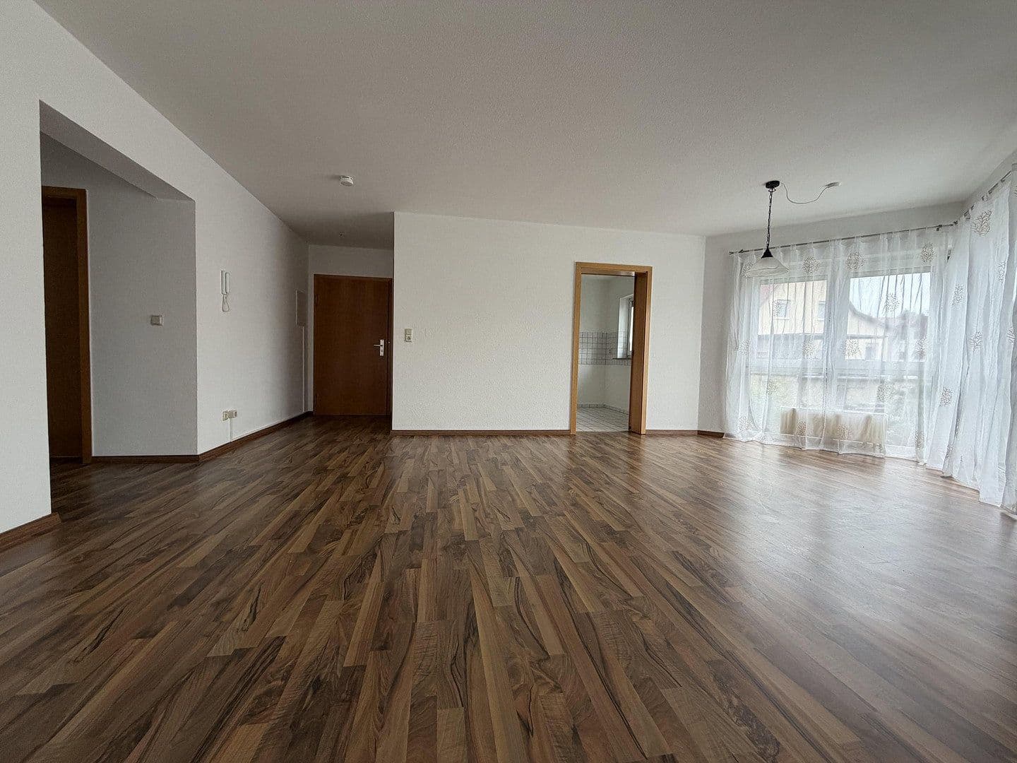 Pronájem bytu 3+1 77 m², Feldstr. 1b, Gerstungen, Durynsko Pronájem bytu 3+1 77 m², Feldstr. 1b, Gerstungen, Durynsko