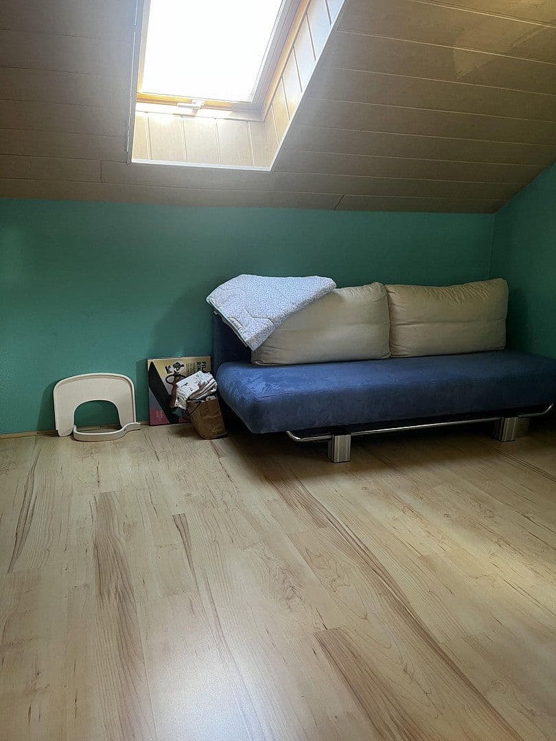 Prodej domu 123 m², pozemek 468 m², Eggenstein-Leopoldshafen, Bádensko-Württembersko Prodej domu 123 m², pozemek 468 m², Eggenstein-Leopoldshafen, Bádensko-Württembersko
