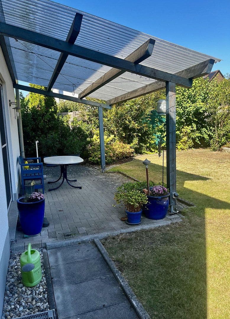Prodej domu 123 m², pozemek 468 m², Eggenstein-Leopoldshafen, Bádensko-Württembersko Prodej domu 123 m², pozemek 468 m², Eggenstein-Leopoldshafen, Bádensko-Württembersko