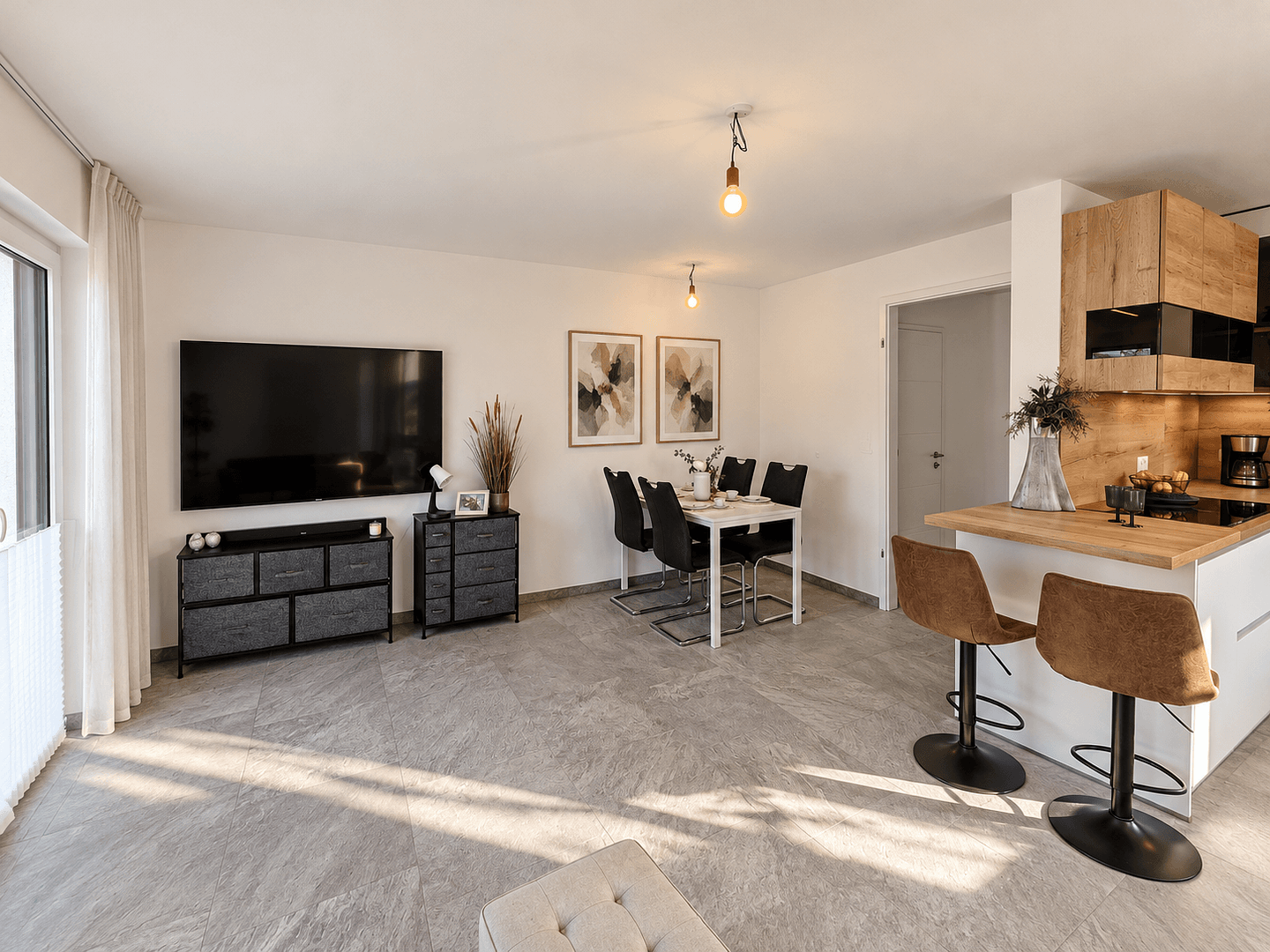 Prodej domu 147 m², pozemek 206 m², Brunnthal, Bavorsko Prodej domu 147 m², pozemek 206 m², Brunnthal, Bavorsko