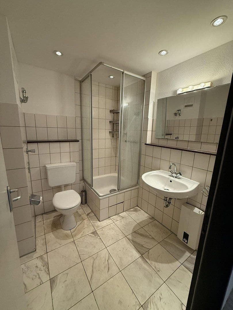 Pronájem bytu 2+1 72 m², Konrad-Thomas-Strasse 4, Grevenbroich, Severní Porýní-Vestfálsko Pronájem bytu 2+1 72 m², Konrad-Thomas-Strasse 4, Grevenbroich, Severní Porýní-Vestfálsko