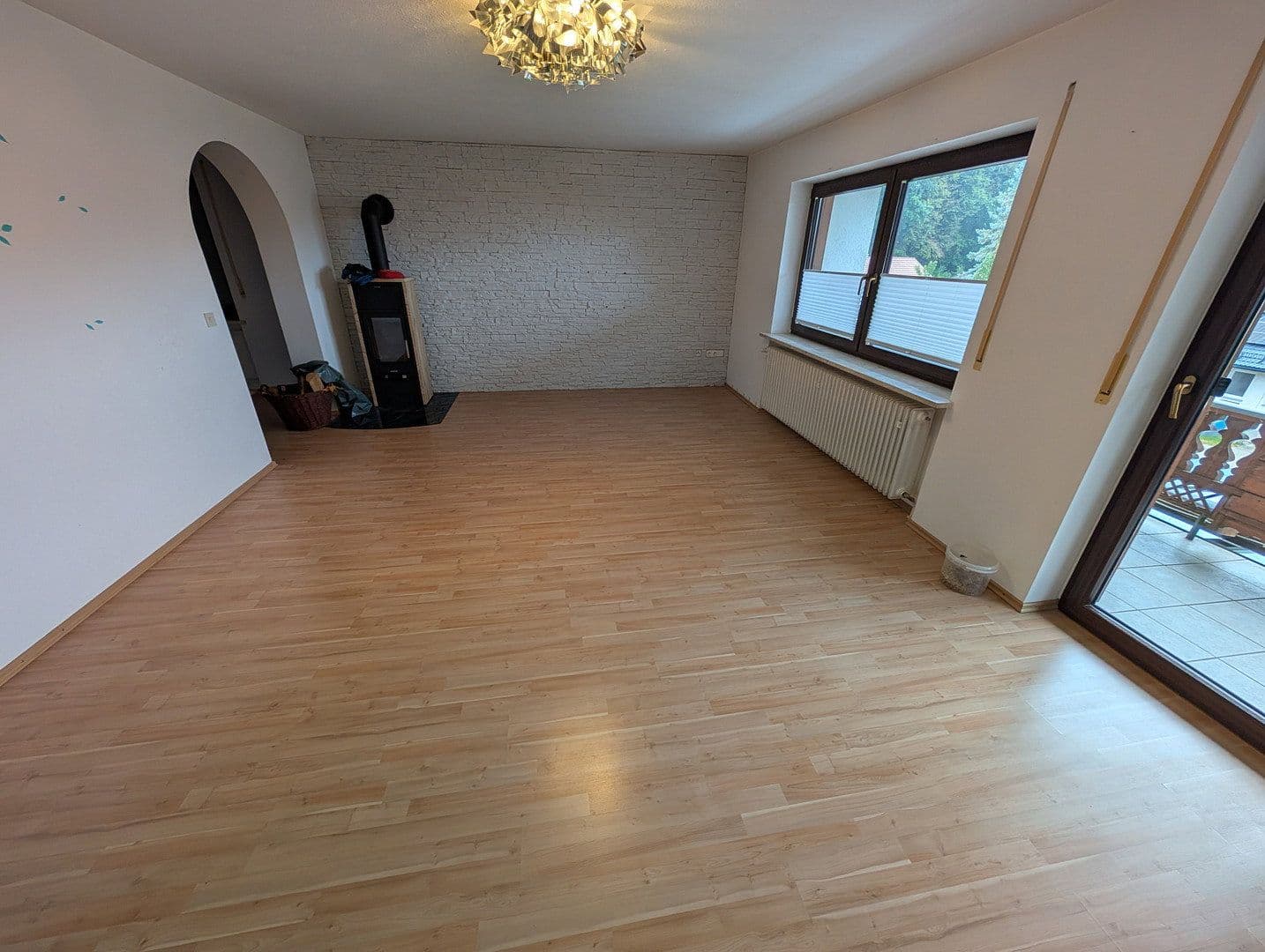 Prodej domu 195 m², pozemek 1.181 m², Mozartstraße 1, Au in der Hallertau, Bavorsko Prodej domu 195 m², pozemek 1.181 m², Mozartstraße 1, Au in der Hallertau, Bavorsko