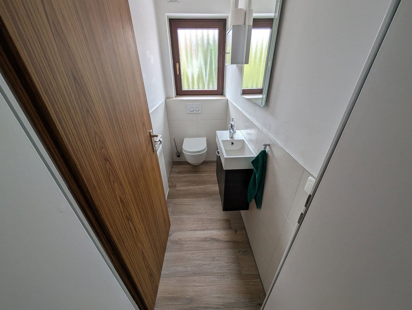 Prodej domu 195 m², pozemek 1.181 m², Mozartstraße 1, Au in der Hallertau, Bavorsko Prodej domu 195 m², pozemek 1.181 m², Mozartstraße 1, Au in der Hallertau, Bavorsko