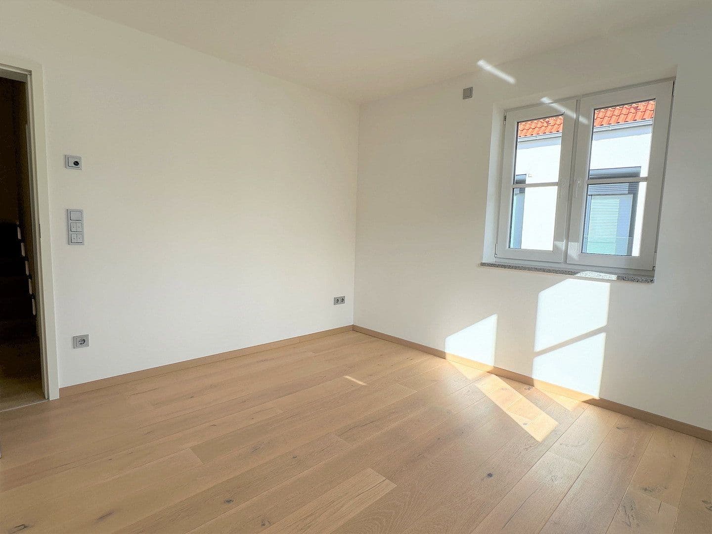 Prodej domu 188 m², pozemek 265 m², Warschauer Str. 22a, München, Bavorsko Prodej domu 188 m², pozemek 265 m², Warschauer Str. 22a, München, Bavorsko
