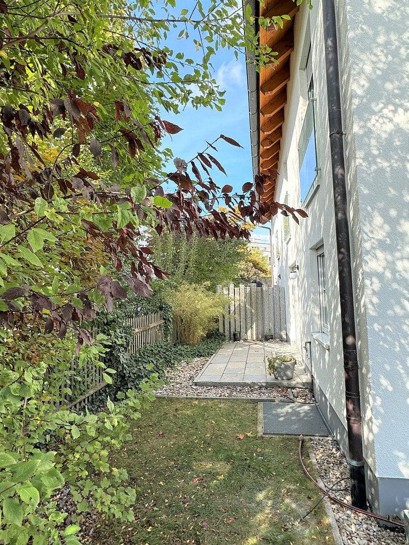Prodej domu 188 m², pozemek 265 m², Warschauer Str. 22a, München, Bavorsko Prodej domu 188 m², pozemek 265 m², Warschauer Str. 22a, München, Bavorsko