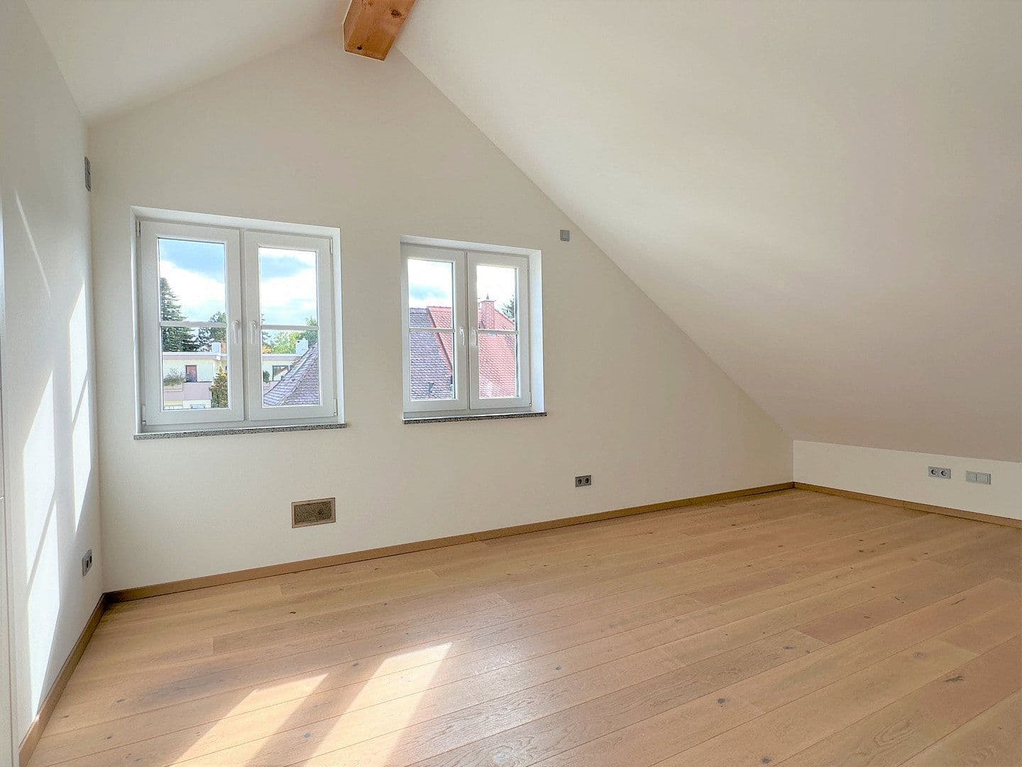 Prodej domu 188 m², pozemek 265 m², Warschauer Str. 22a, München, Bavorsko Prodej domu 188 m², pozemek 265 m², Warschauer Str. 22a, München, Bavorsko