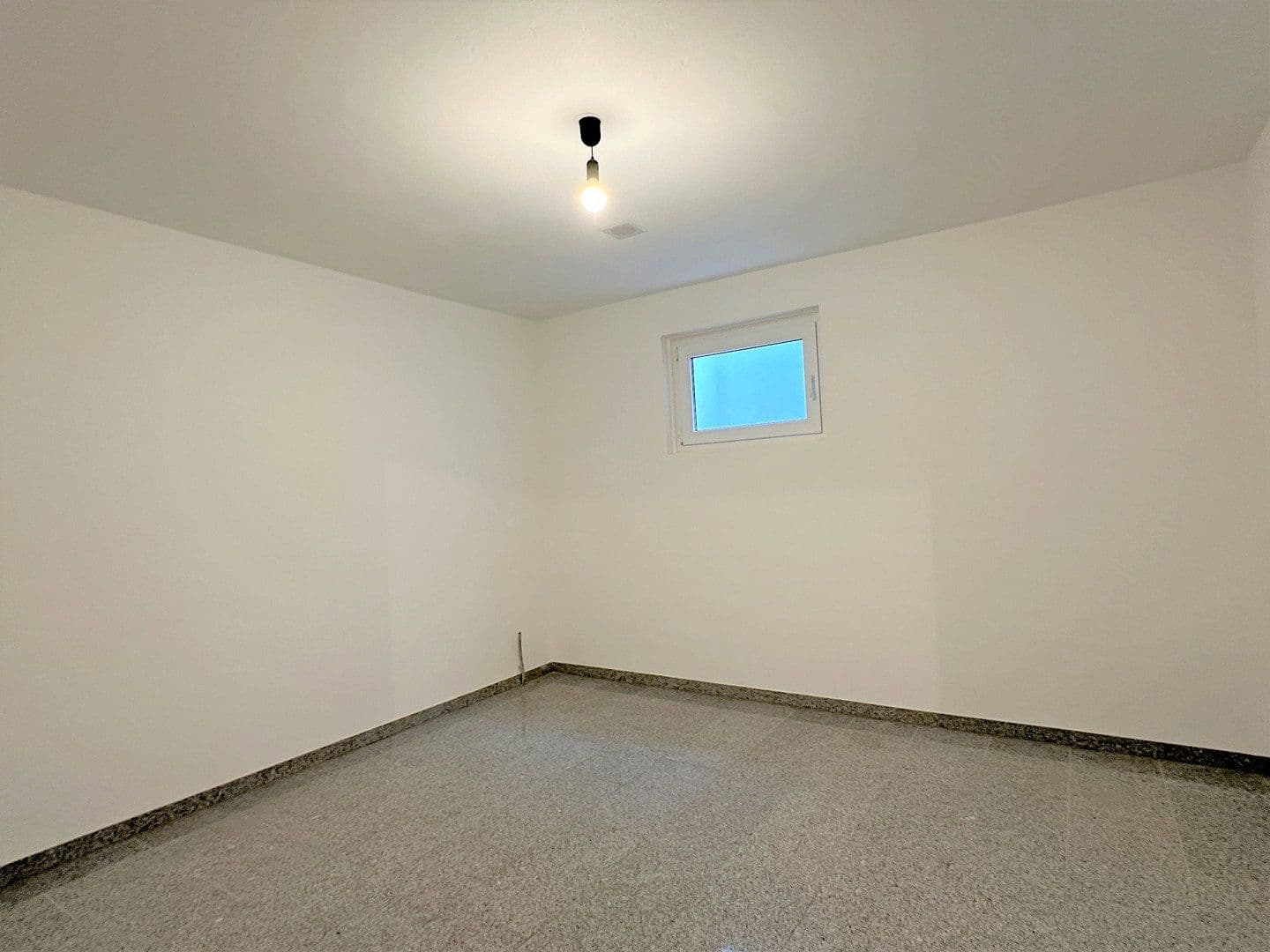 Prodej domu 188 m², pozemek 265 m², Warschauer Str. 22a, München, Bavorsko Prodej domu 188 m², pozemek 265 m², Warschauer Str. 22a, München, Bavorsko