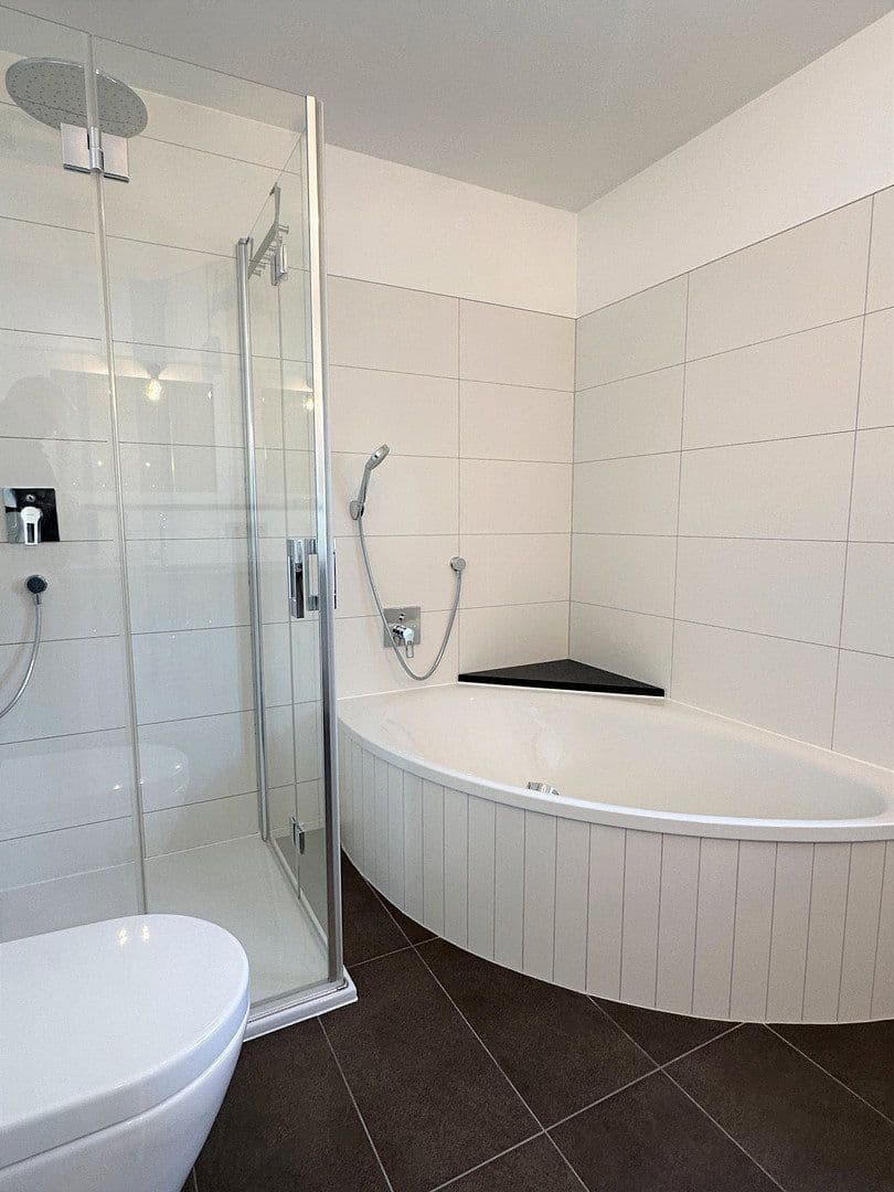 Prodej domu 188 m², pozemek 265 m², Warschauer Str. 22a, München, Bavorsko Prodej domu 188 m², pozemek 265 m², Warschauer Str. 22a, München, Bavorsko