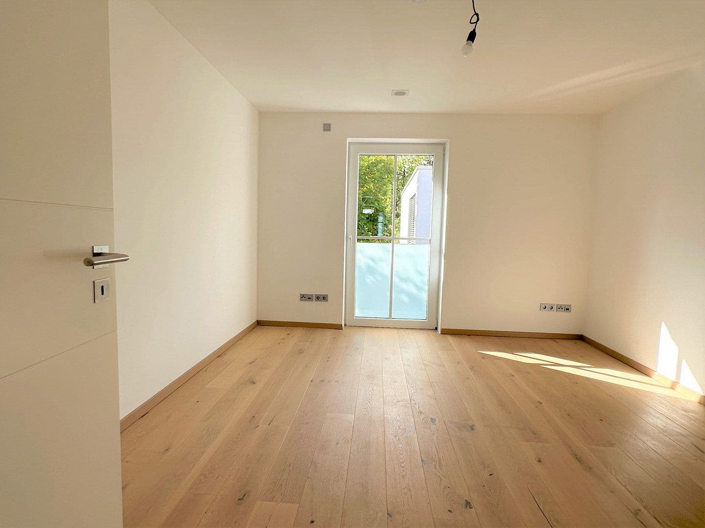 Prodej domu 188 m², pozemek 265 m², Warschauer Str. 22a, München, Bavorsko Prodej domu 188 m², pozemek 265 m², Warschauer Str. 22a, München, Bavorsko