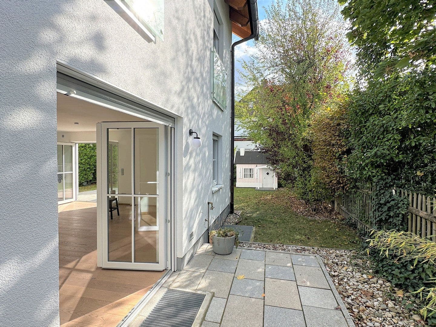 Prodej domu 188 m², pozemek 265 m², Warschauer Str. 22a, München, Bavorsko Prodej domu 188 m², pozemek 265 m², Warschauer Str. 22a, München, Bavorsko