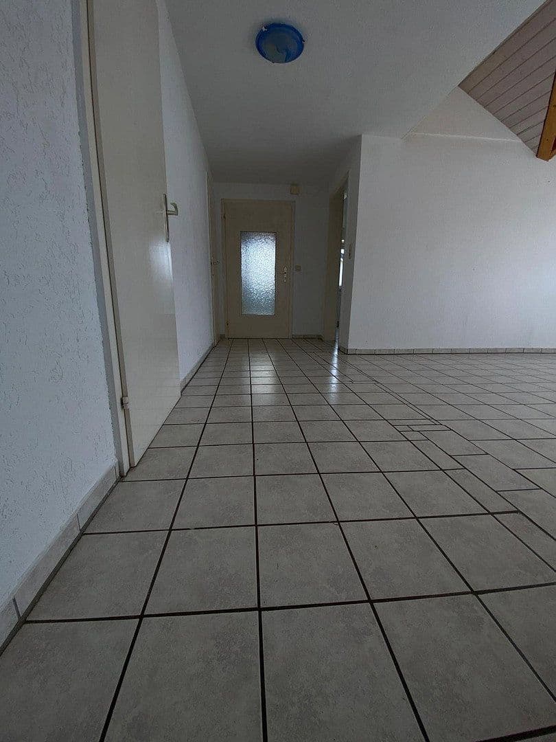 Prodej domu 152 m², pozemek 437 m², Ammerstraße 20, Nürtingen, Bádensko-Württembersko Prodej domu 152 m², pozemek 437 m², Ammerstraße 20, Nürtingen, Bádensko-Württembersko