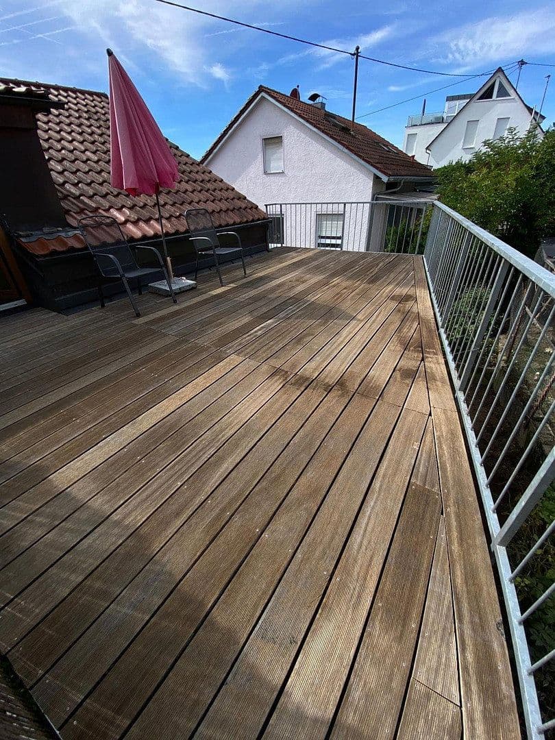 Prodej domu 152 m², pozemek 437 m², Ammerstraße 20, Nürtingen, Bádensko-Württembersko Prodej domu 152 m², pozemek 437 m², Ammerstraße 20, Nürtingen, Bádensko-Württembersko