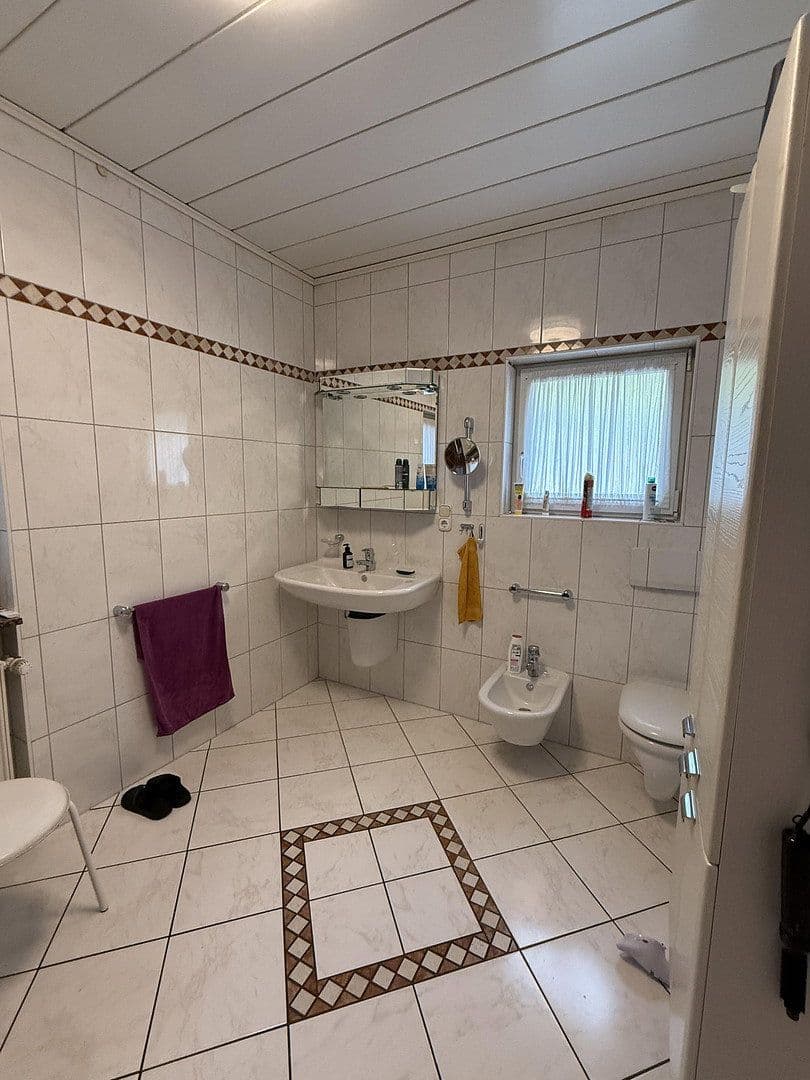 Prodej domu 110 m², pozemek 14.000 m², Schuld, Porýní-Falc Prodej domu 110 m², pozemek 14.000 m², Schuld, Porýní-Falc