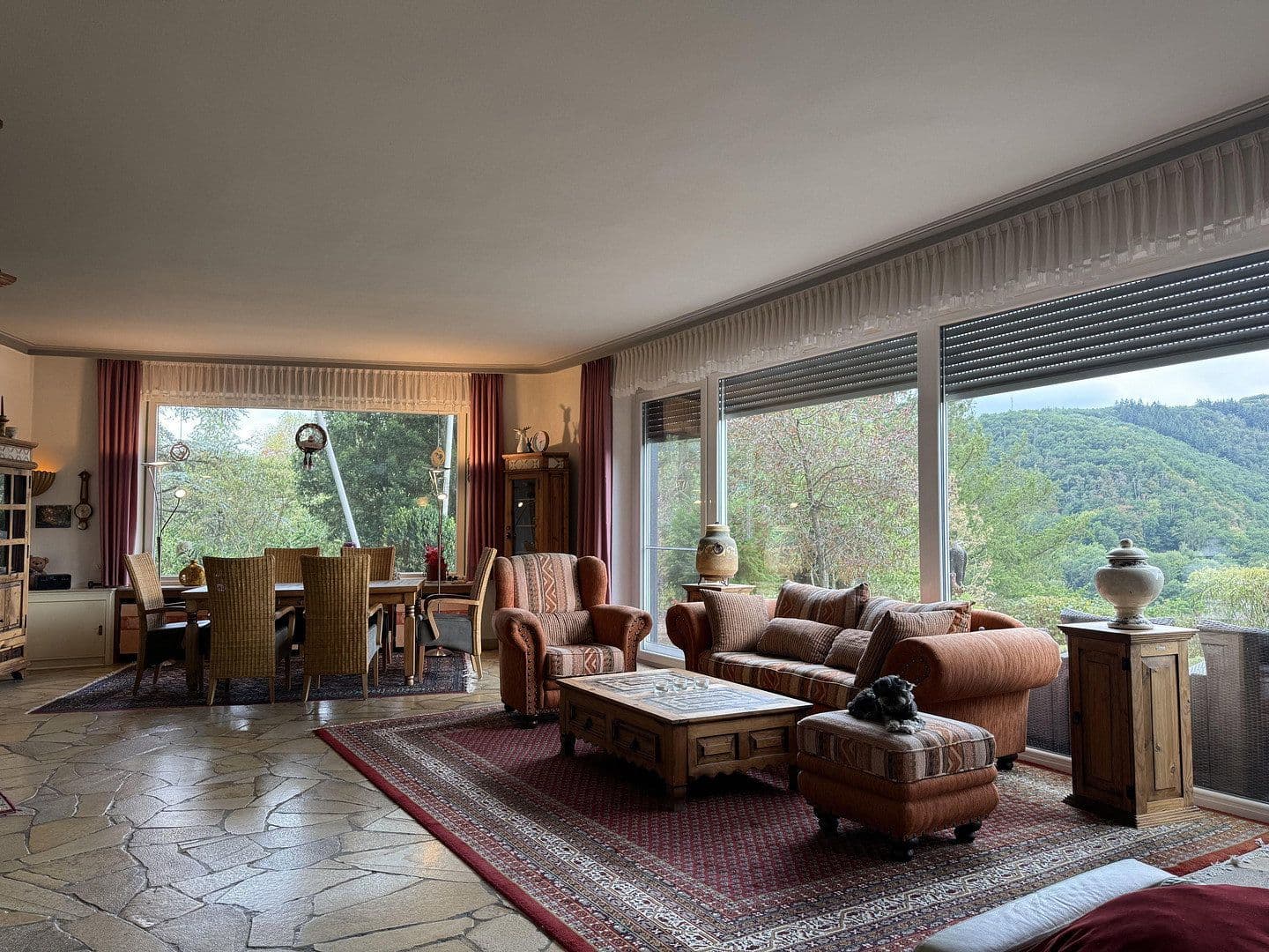 Prodej domu 110 m², pozemek 14.000 m², Schuld, Porýní-Falc Prodej domu 110 m², pozemek 14.000 m², Schuld, Porýní-Falc