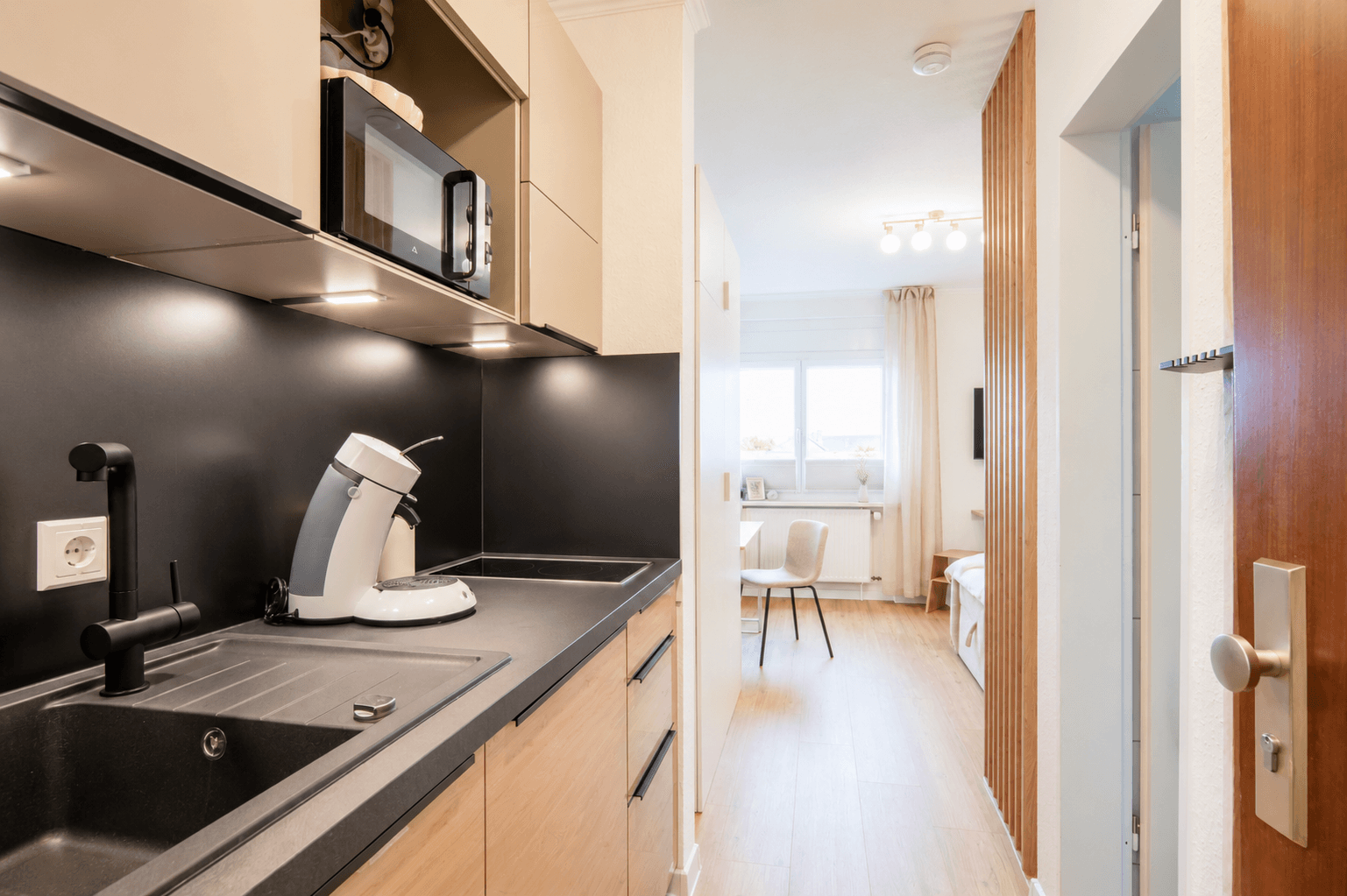 Pronájem bytu 1+1 20 m², Mainz, Porýní-Falc Pronájem bytu 1+1 20 m², Mainz, Porýní-Falc