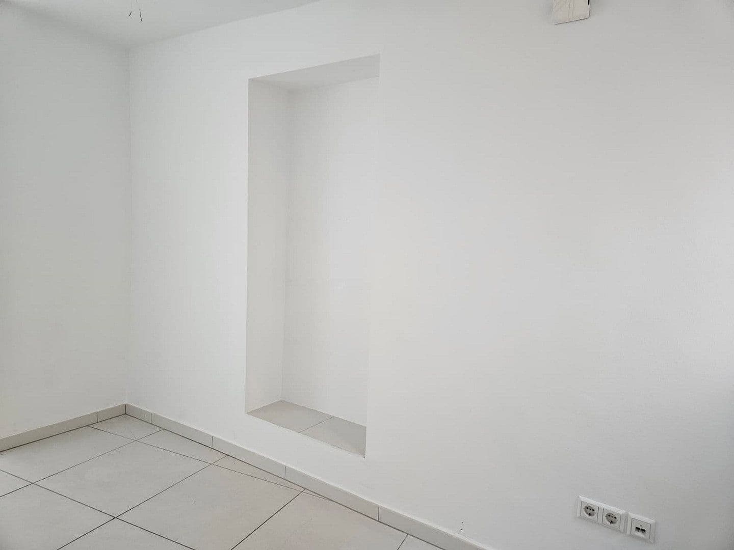 Pronájem nebytového prostoru 33 m², Luisenstr. 24, Baden-Baden, Bádensko-Württembersko Pronájem nebytového prostoru 33 m², Luisenstr. 24, Baden-Baden, Bádensko-Württembersko